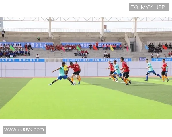 维吾尔足球明星巴力的传奇之路与梦想追逐 维吾尔足球明星巴力的传奇之路与梦想追逐